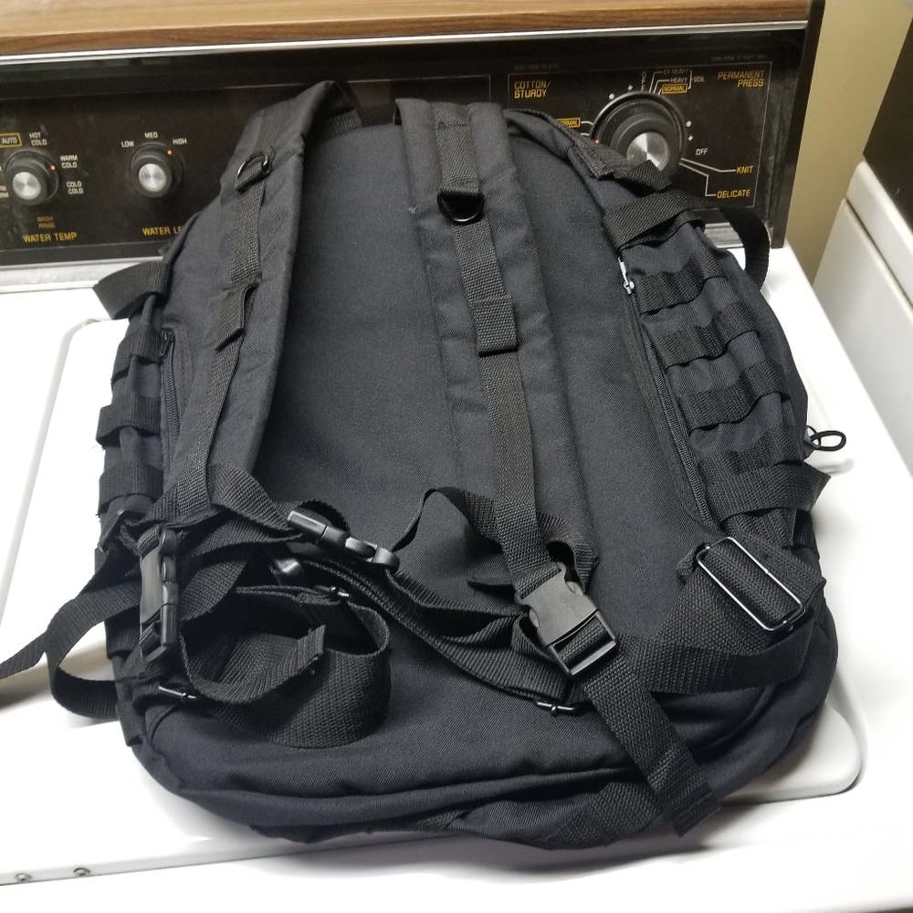 Extreme Pak backpack - Picture 3 of 5